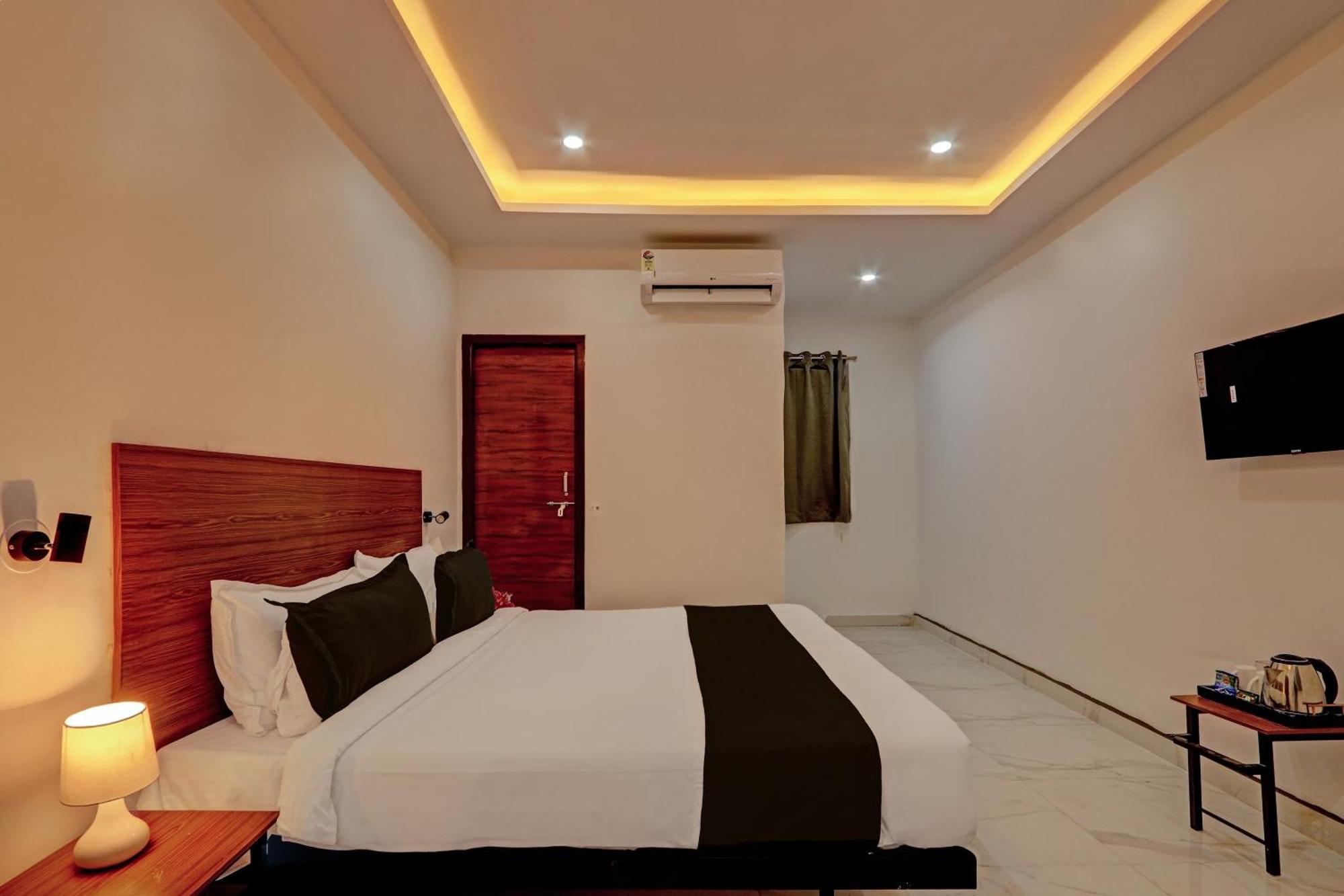 Hotel O Outer Inn Hyderabad Exterior photo